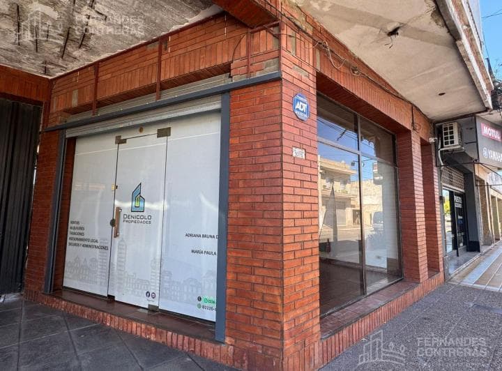 Edificio Comercial + Depto + Vivienda Al Fondo - 2