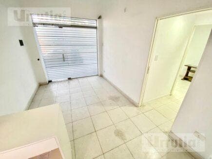 Local en Castelar - 3