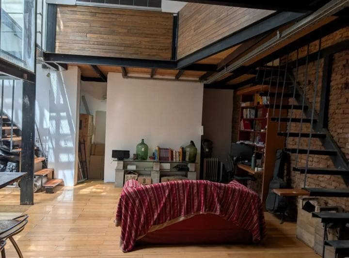 PH con 2 Habitaciones en Venta en Abasto - 3