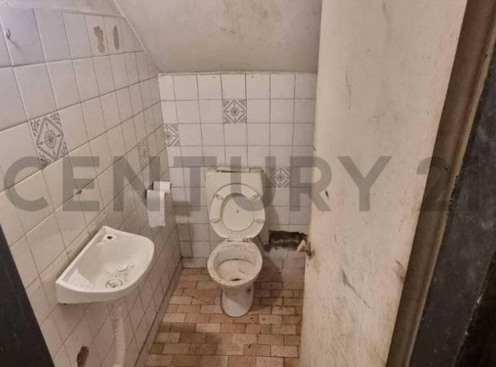 Venta Local en Villa Urquiza Permuta Financia - 5