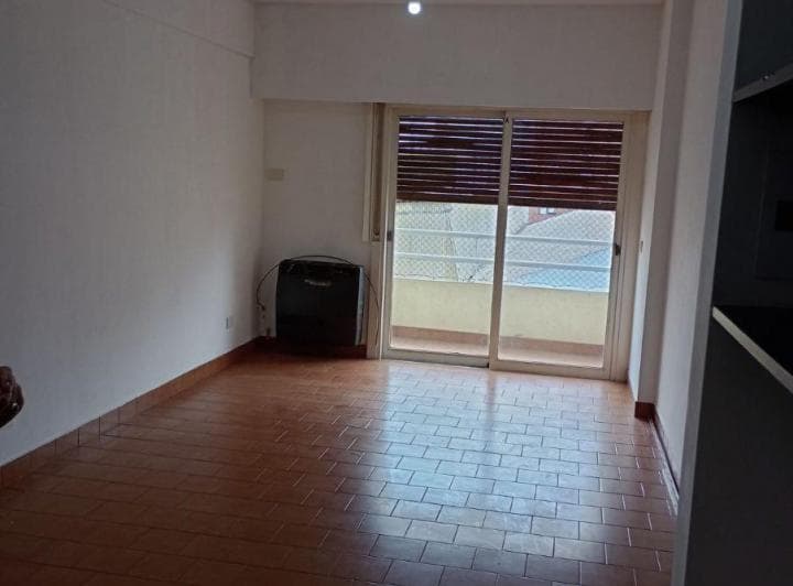 Venta Semipiso Dos Ambientes, Centro de Quilmes - 3