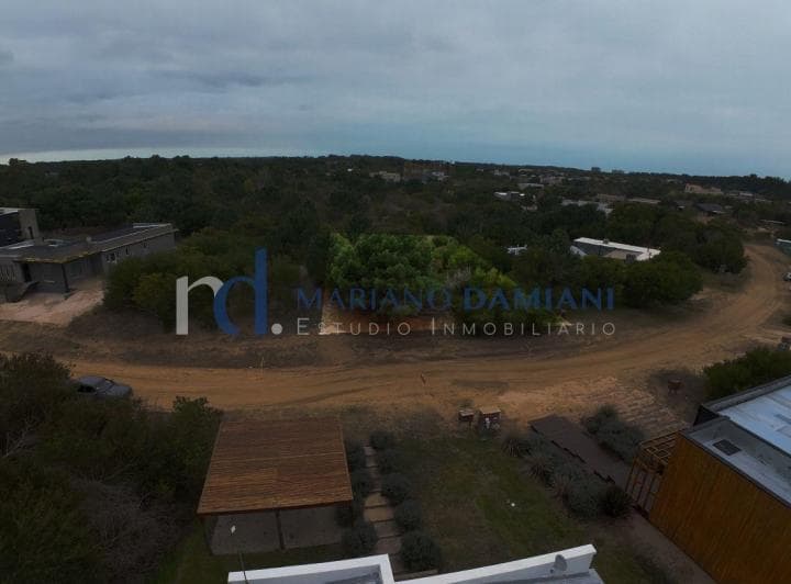 Venta de Lote en Costa Esmeralda Barrio Senderos III - 2