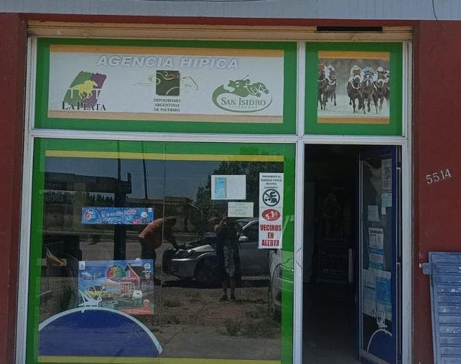 Fondo de Comercio en Lisandro Olmos! - 2