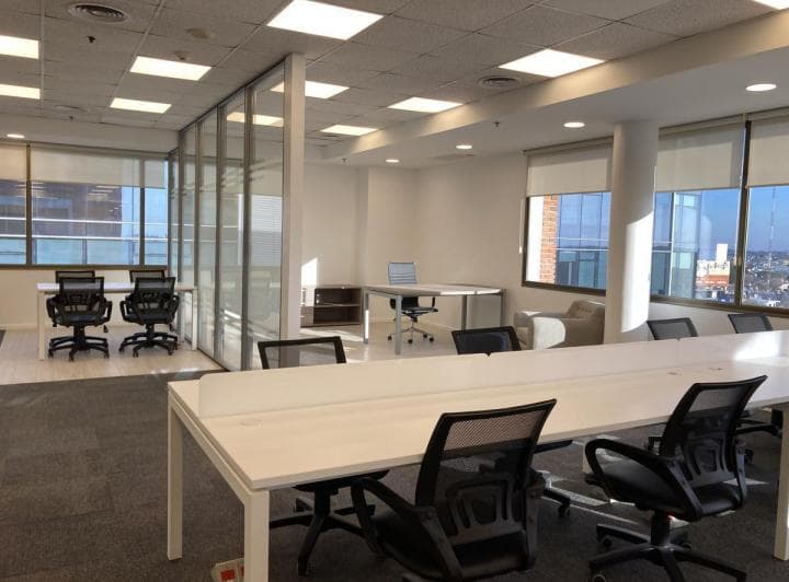 Complejo Corporativo Oficinas - 370 m² - 4