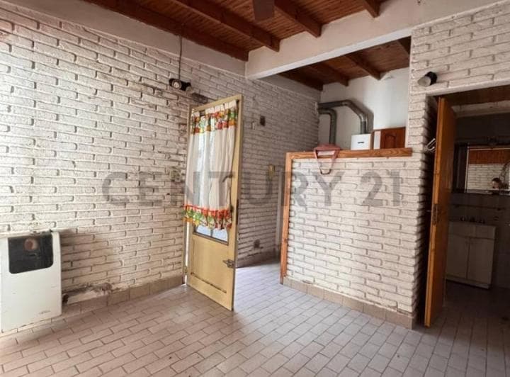 PH 1 Dormitorio y Cochera en Venta en Tolosa - 2