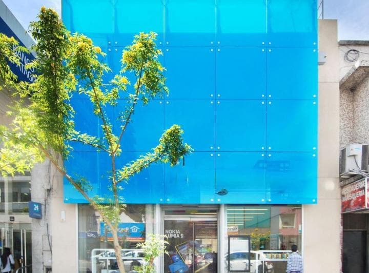 Venta Local Comercial Amplia Marquesina - Centro de San Miguel - 2