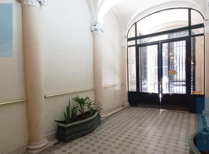Oficina en Venta San Nicolas Microcentro Expensas Bajas - 2