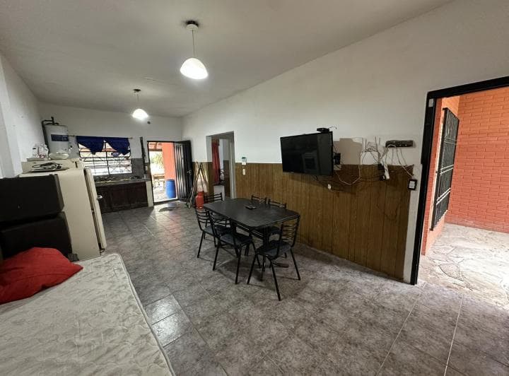 Venta - Casa 3 Ambientes con Pileta y Parque en La Reja - Permuta - 4
