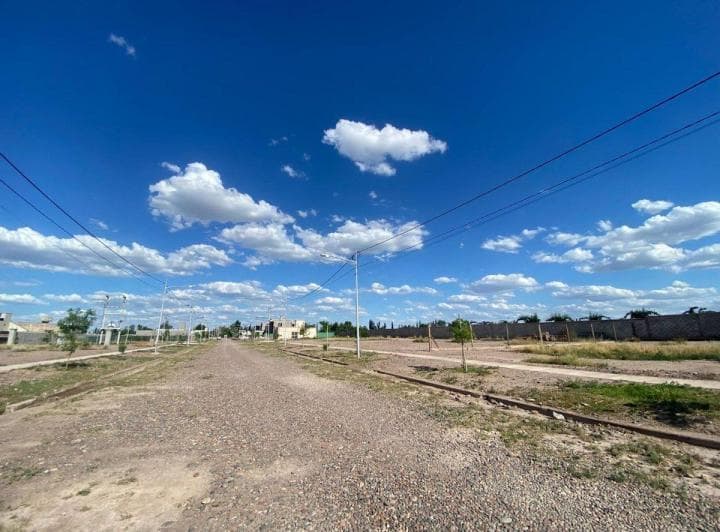 Oportunidad Dueño Vende Lote en Barrio Privado Bon Desti - 5