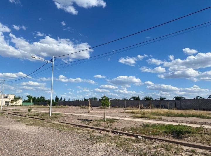 Oportunidad Dueño Vende Lote en Barrio Privado Bon Desti - 3