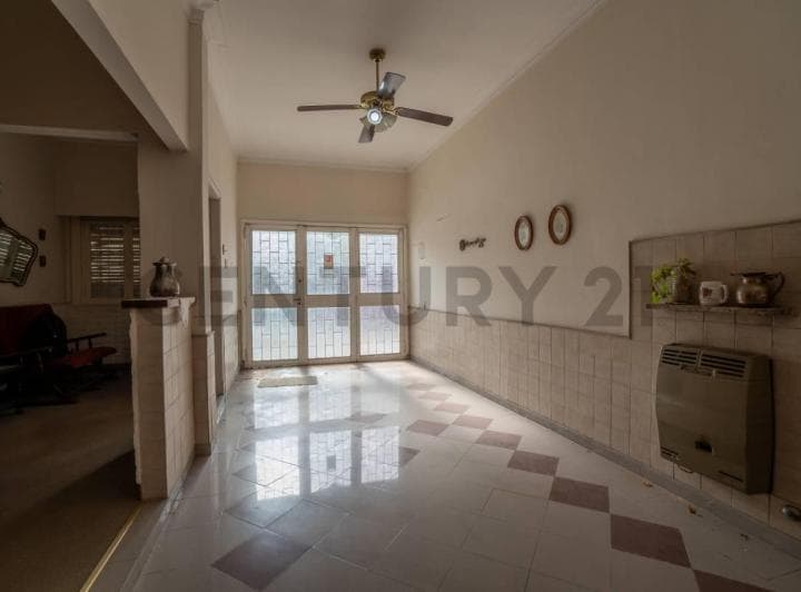 PH en Venta en La Plata Tipo Casa Al Frente 2 Dorm. y Cochera - Zona Plaza Malvinas - 3