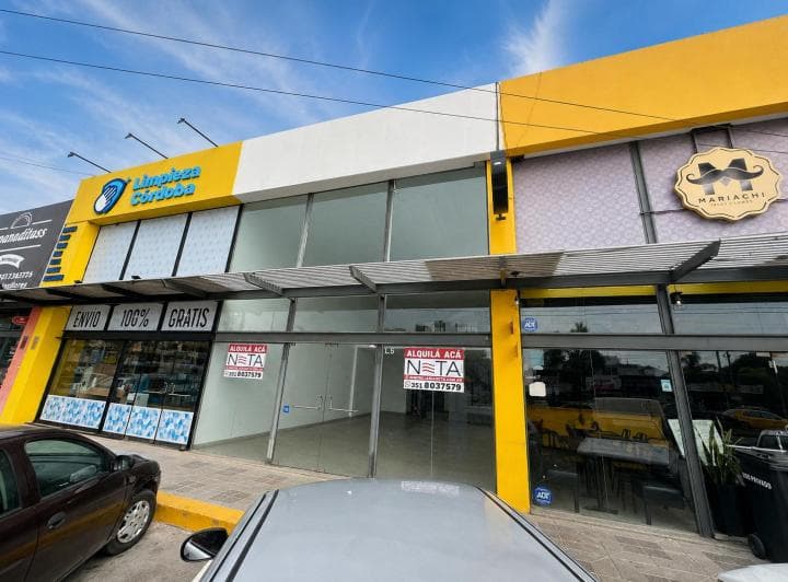 Alquiler | Vélez Sarsfield | B° Las Flores | Local 121 m&sup2; | 2 Plantas y Apto Gastronómico - 2