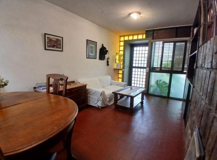 PH con Cochera, Patio y Excelente Diseño – 2 Dorm. + Escritorio - 3