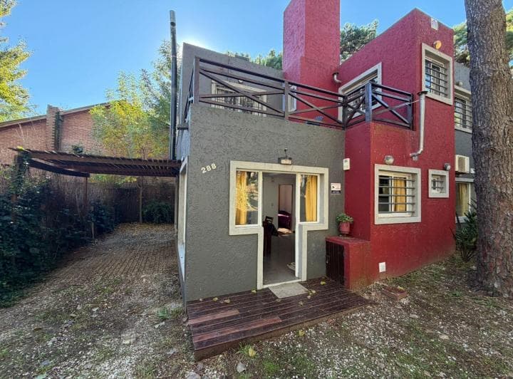 Casa en Venta Excelente Ubicacion Mar Azul - 3