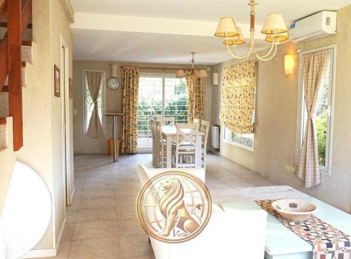 Venta Triplex Pinamar Financia Permuta Oportunidad - 2