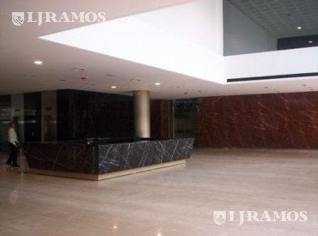 Alquiler de Oficina de 2200 m² en Olivos - 5