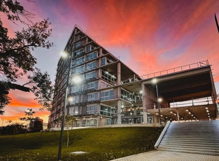 Oficina 43 m&sup2; en Venta - Rio Arriba Work Center - 2