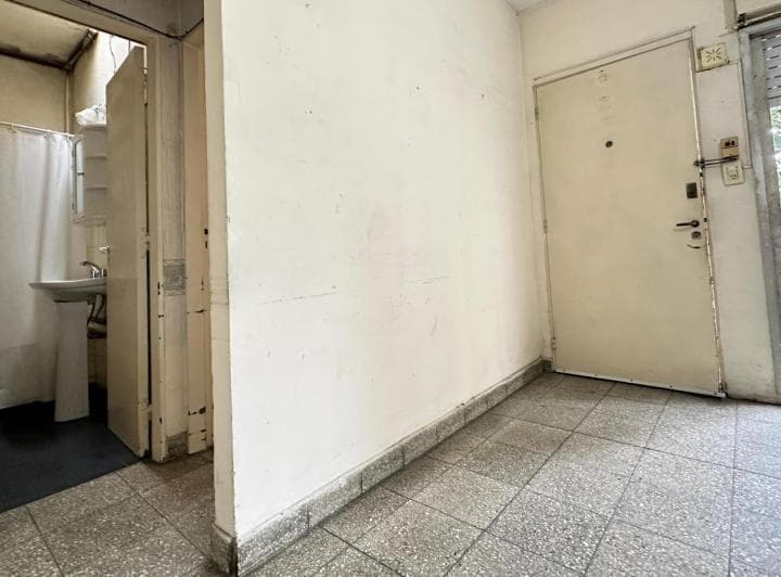 Venta PH de 3 Amb en Ramos Mejia Barrio Don Bosco con Cochera y en Planta Baja - 2