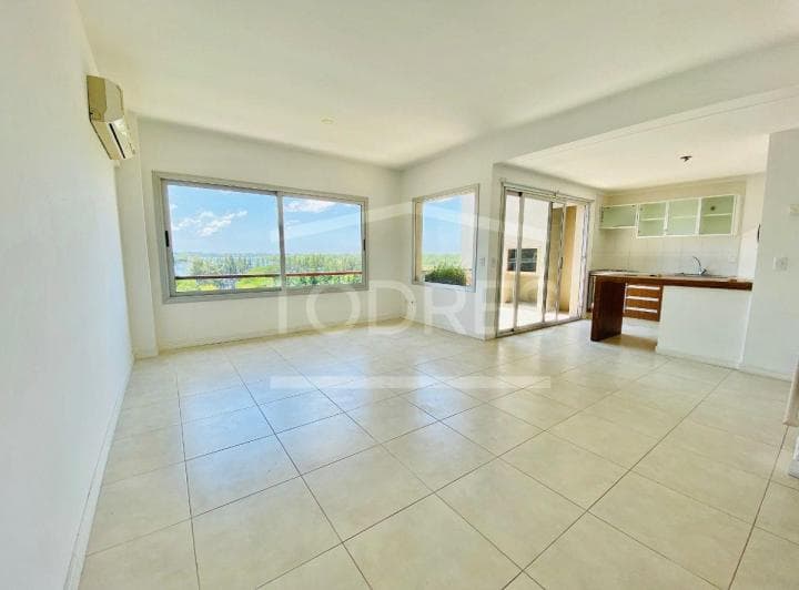 Muy Lindo Duplex en Venta con Vista Al Lago Central de Nordelta! 3 Ambientes! - 2