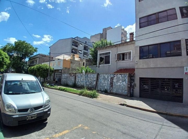 Lote. | Ferreyra Andres - (3f) 2726 - 3