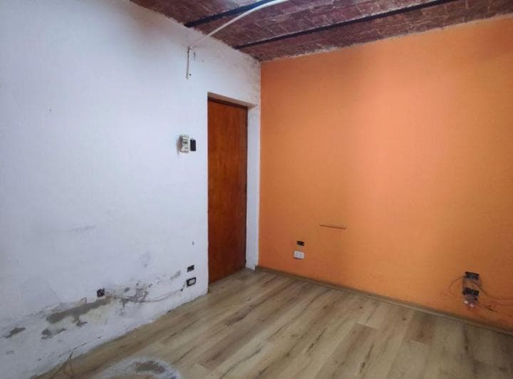 Oficina Comercial de 20 m² en Alquiler, San Justo - 4