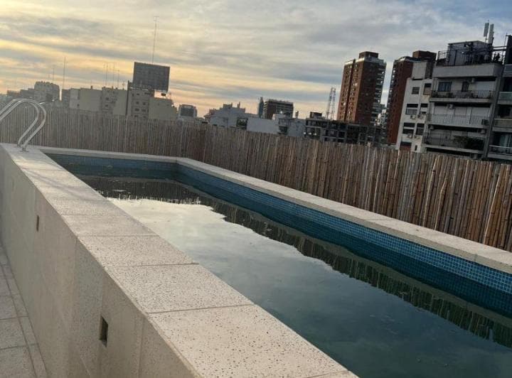 Venta. Depto de 1 Ambiente. Frente, Balcon, Virrey Arredondo y Cabildo. - 5
