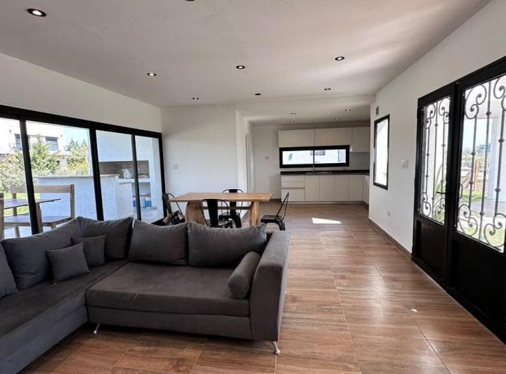 Casa en Venta de 4 Ambientes en Horizontes Al Sur Canning - 2