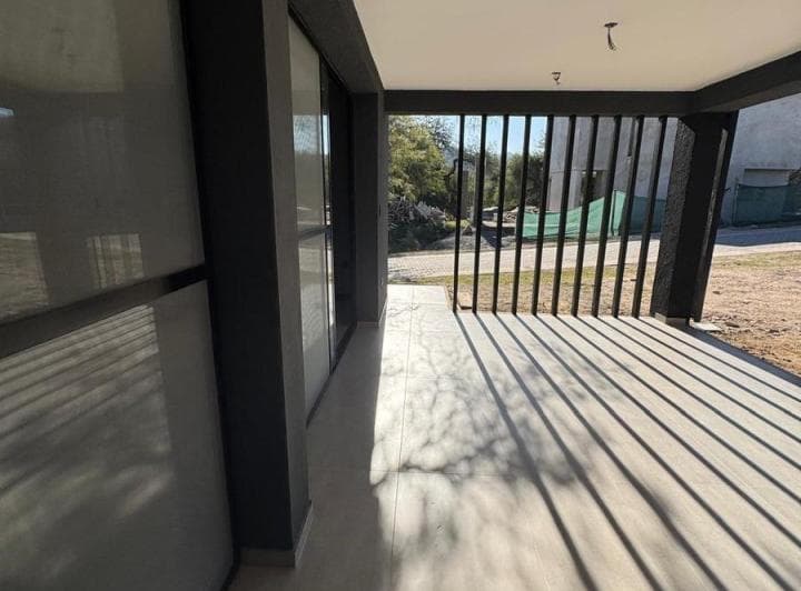 Venta de Casa a de 3 Dorm. a Estrenar en Maitenes de La Deseada - 3
