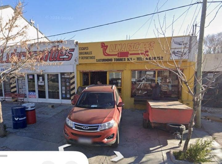Venta: Locales Comerciales + Departam. a Restaurar - Neuquen Capital - 2