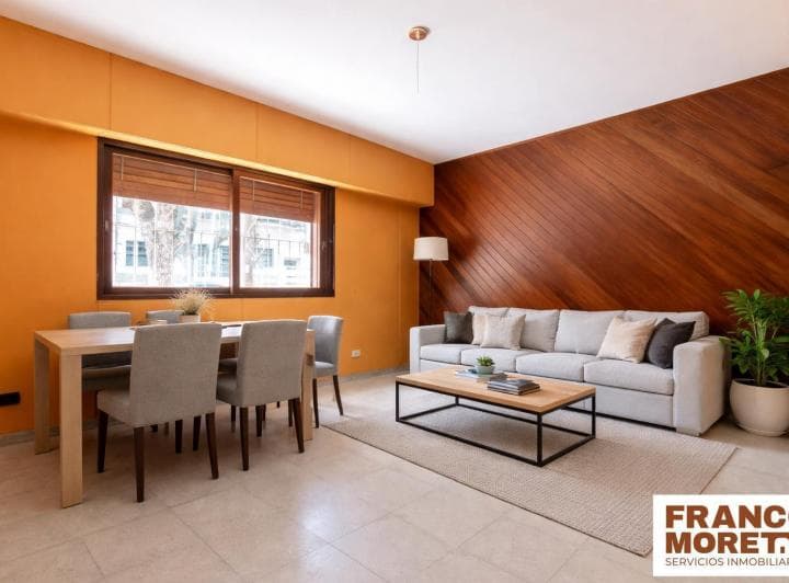 Casa en Esquina con Terraza y Garage con Posibilidad de Edificar en Saavedra - 2