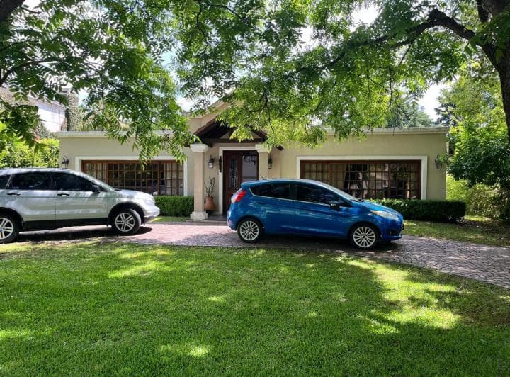 Venta Casa en Pilar del Lago - 3