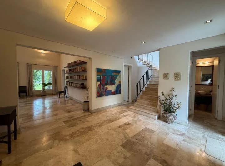 Casa en Alquiler - 5