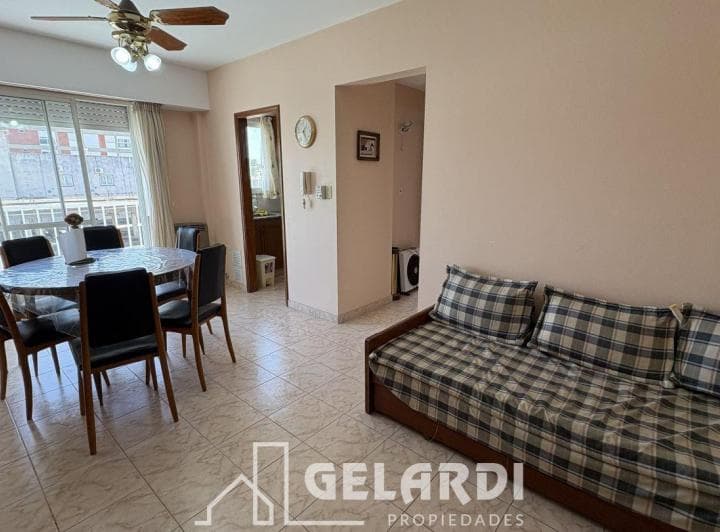 Venta Departamento Dos Dorm. Monte Hermoso Balcon - 2