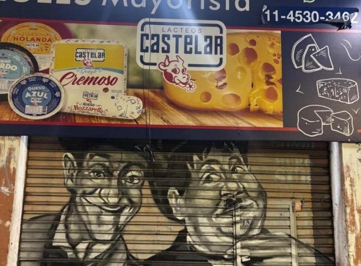 Local Comercial en Esquina con Entrepiso en Alquiler - 3