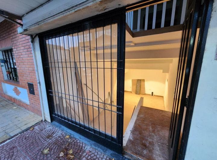 Local. | Francisco Borges Al 1500 - 2