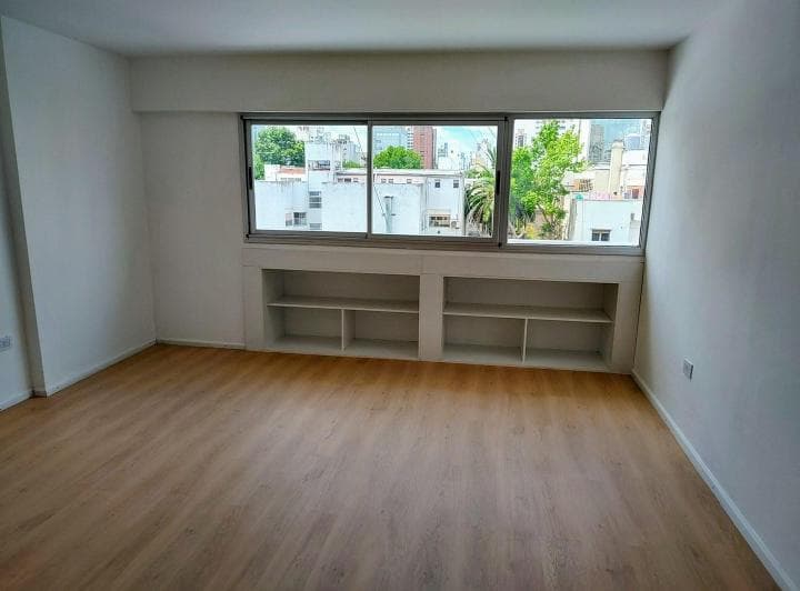 Oficina Estrenar en Venta con Baño Privado en La Plata, G. B. a. Zona Sur, Argentina - 3