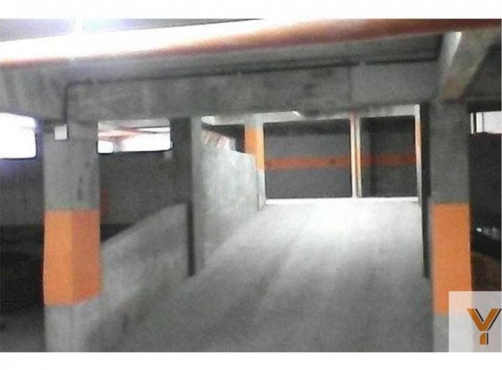 Cochera Descubierta en Venta - 12 m² - Almagro - 5