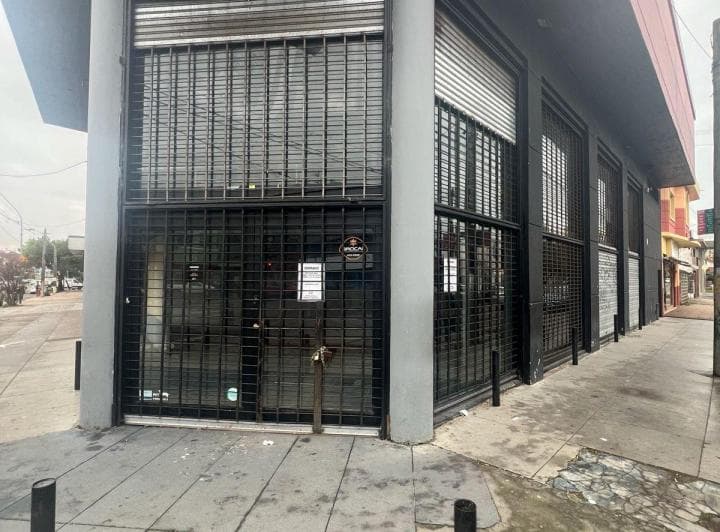 Alquiler Local Comercial Juan B. Justo y Guemes - 2