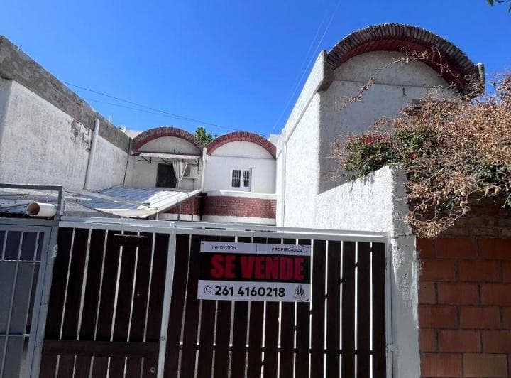 Casa en Venta. Totalmente Renovada. - 2