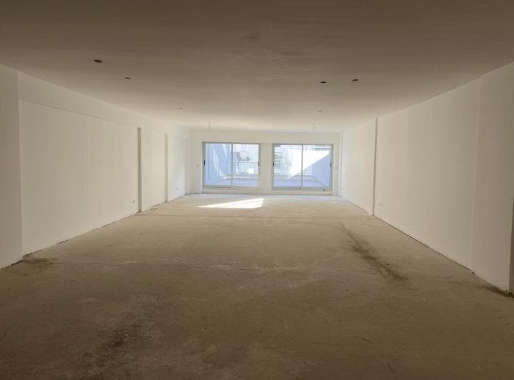 Oficina a Estrenar con Terraza Propia – 180 m² en Recoleta - 3