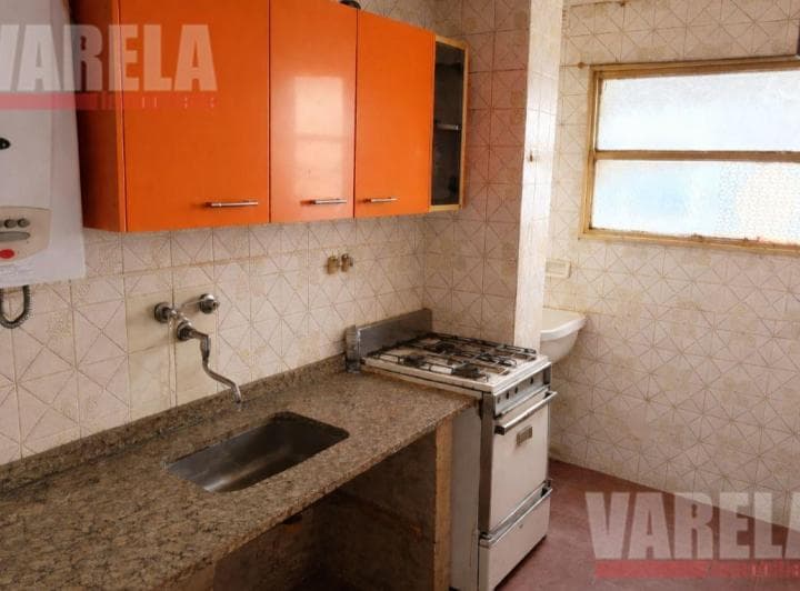Departamento en Venta 4 Amb. Piso 3° X Escalera - Av San Pedrito 300 - Flores U$s 68.000 - 2