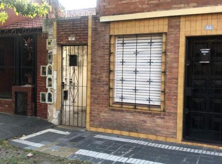 Departamento Tipo Casa 3 Ambientes en 2 Plantas - 2