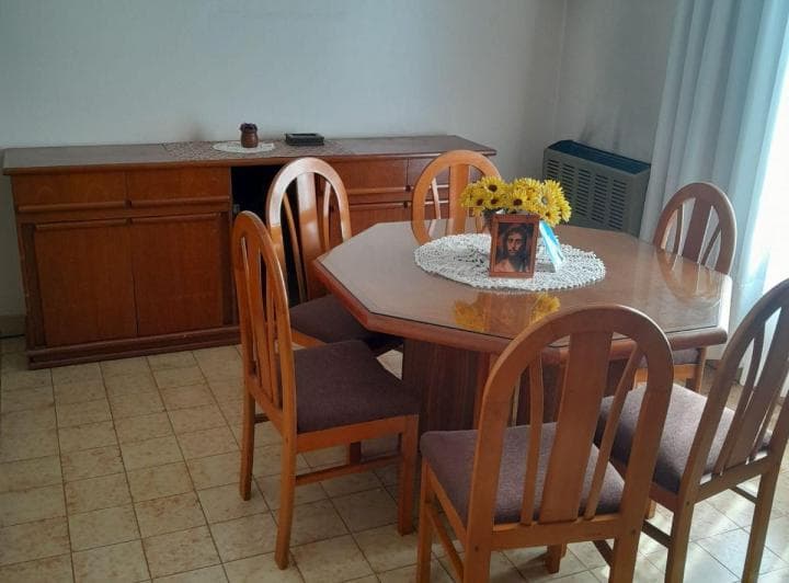 Casa en Barrio Bernardino Rivadavia. Tres Ambientes, Garage y Parque Trasero. Apto Crédito - 3