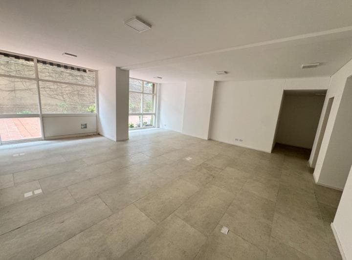 Oficinas 155 m² Cubiertos en Venta Barrio Belgrano - 2