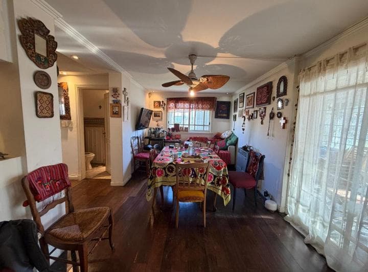 Casa Cuatro Ambientes, en Venta - Castelar Norte - 4