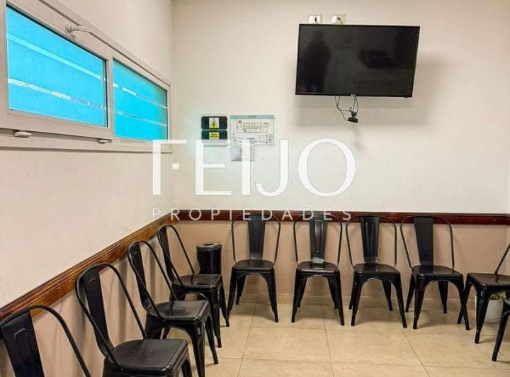 Oficina. | Av San Martin Al 100 - 2