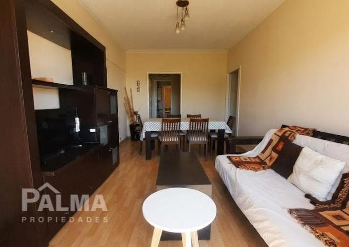 Departamento 2 Ambientes con Dependencia - Frente - Balcon - Vista Al Mar - Plaza Colon - 5