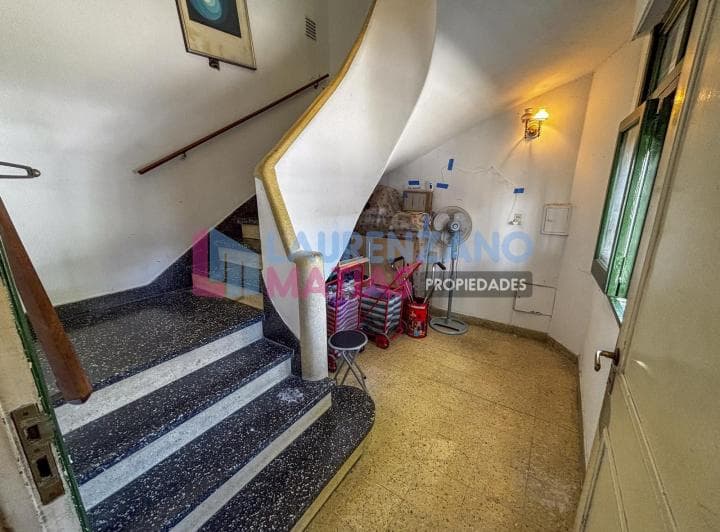 PH 5 Ambientes con Patio en Villa Pueyrredon - 2