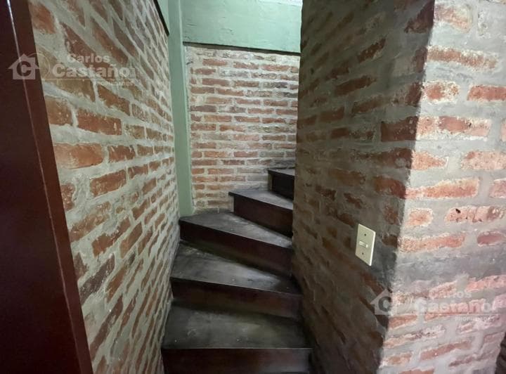 Excelente Casa Tipo Dúplex Cerca de General Paz y Panamericana - 3