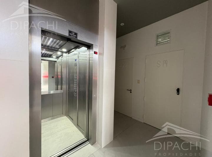 Venta Triplex 4 Ambientes 11º Piso en Avellaneda - 4
